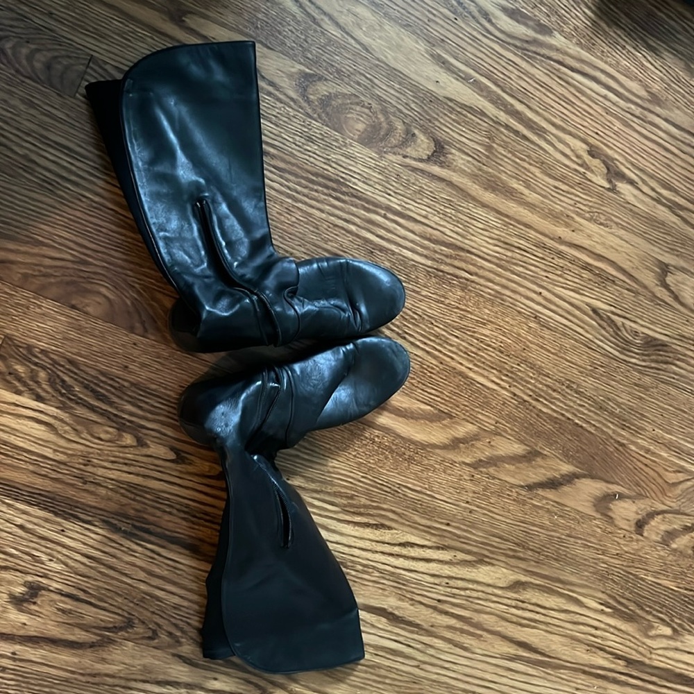 stuart weitzman vintage nearly knee high boots size 41